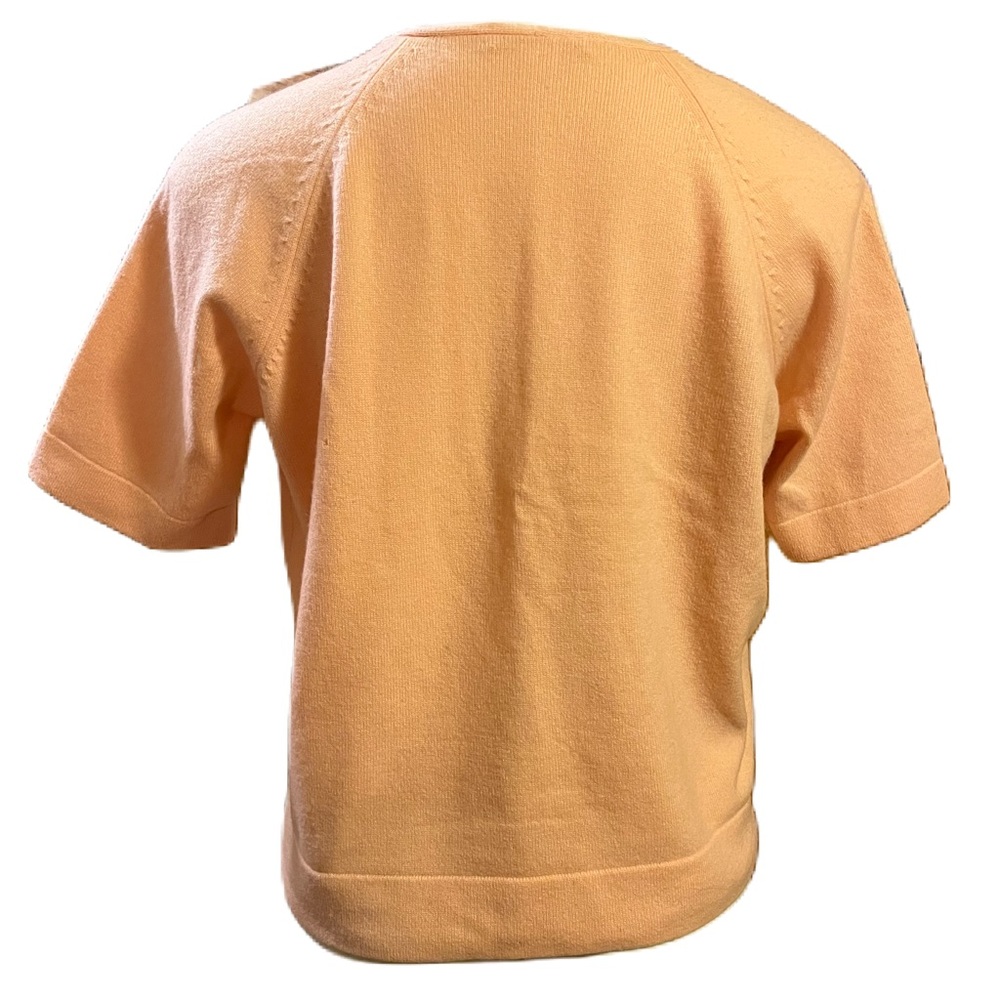Linear cashmere light pink v-neck short sleeve sweater - Picture 2 of 7